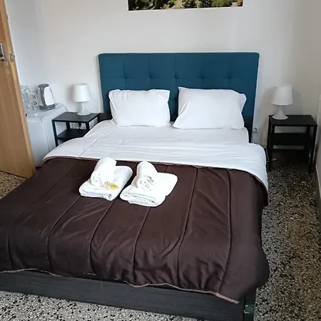 Commercial Apartment Athens