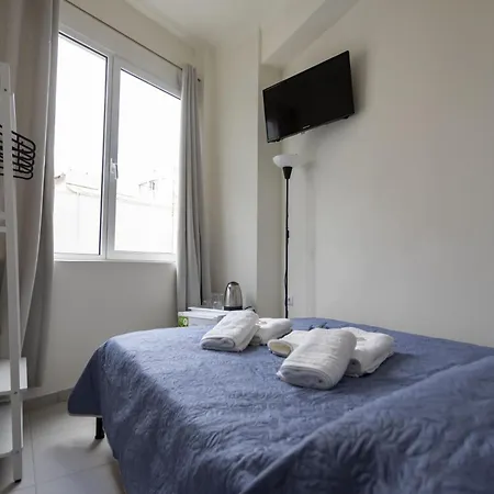 Commercial Atene
