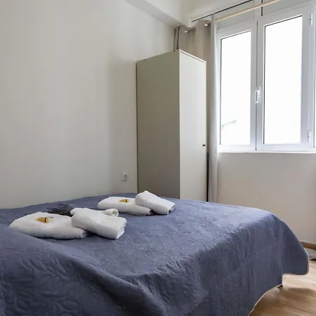 Commercial Appartamento Atene