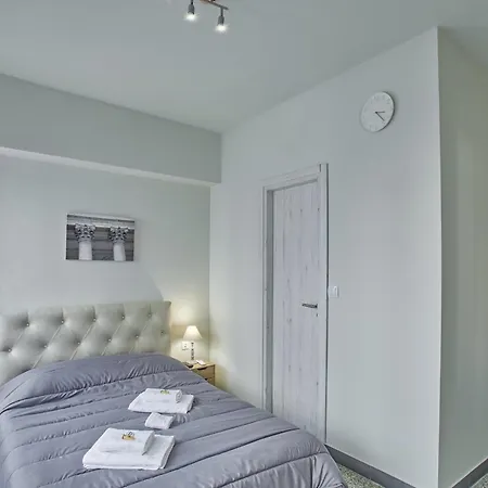 Commercial Apartman *